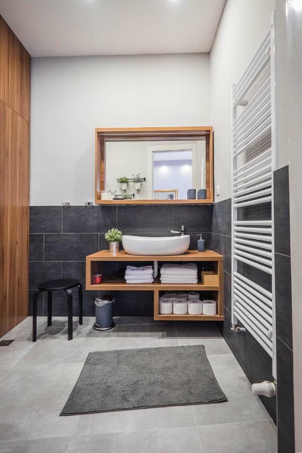 Caelestis Luxury Studio Zagreb Exteriör bild